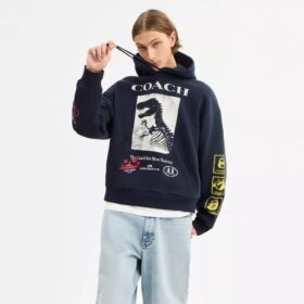 Bluza z kapturem o luźnym kroju z motywem kolażu dinozaurów, wykonana z bawełny organicznej