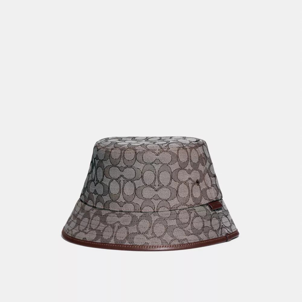 Charakterystyczna czapka typu bucket z tkaniny żakardowej