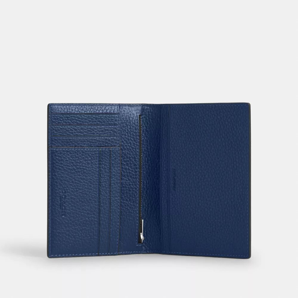 Etui na paszport z nadrukiem samochodowym