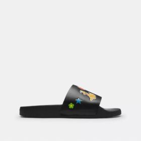 Klapki Disney X Coach z nadrukiem naklejek