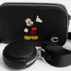 Listonoszka Disney X Coach Charter Slim z Myszką Miki