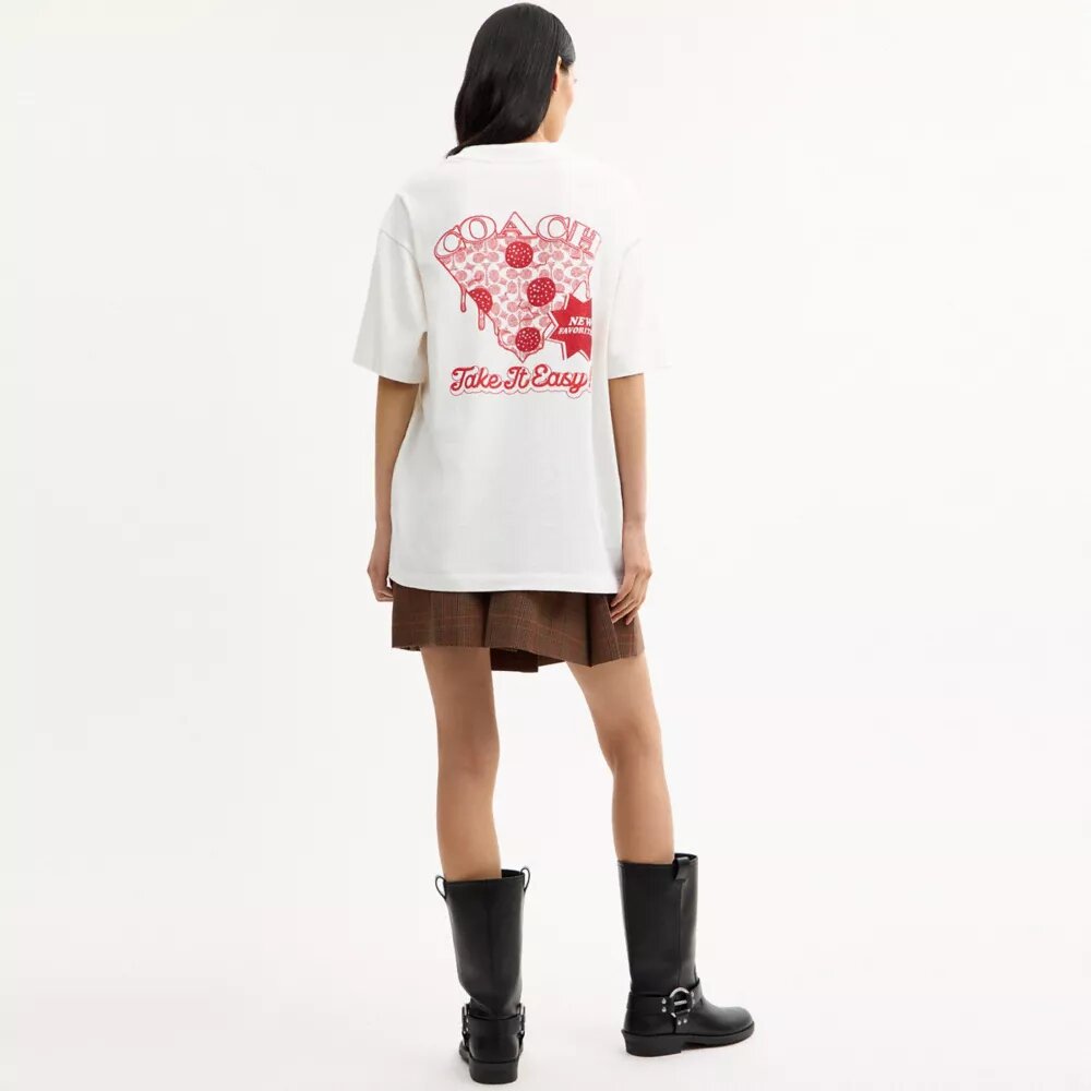 Luźny T-shirt z motywem pizzy z bawełny organicznej
