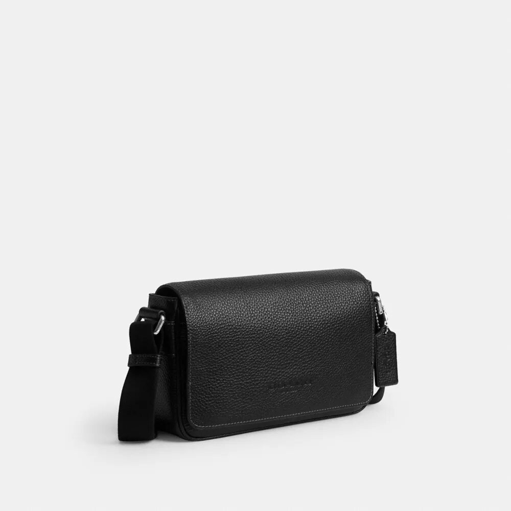 Mała torebka crossbody z klapką Jack