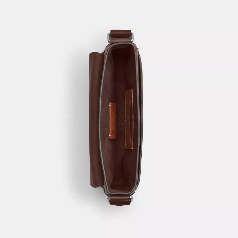 Mała torebka crossbody z klapką Jack