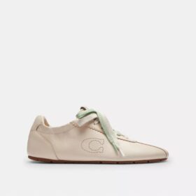 Miękkie sneakersy
