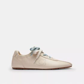 Miękkie sneakersy