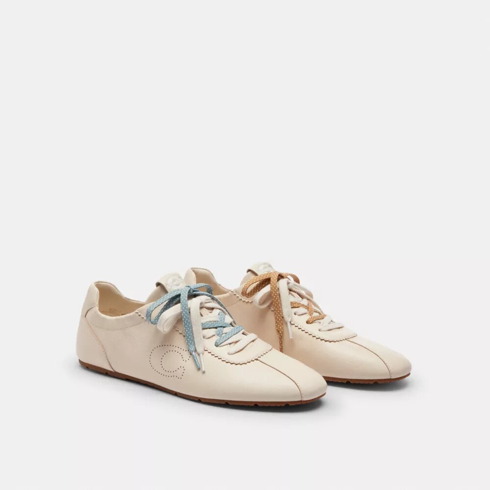 Miękkie sneakersy