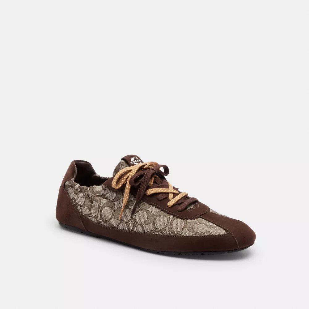 Miękkie sneakersy z charakterystycznym wzorem żakardowym