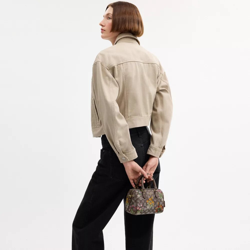 Mini torebka crossbody Rowan z charakterystycznego żakardu z kwiatowym haftem