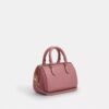 Mini torebka crossbody Rowan z charakterystycznej skóry
