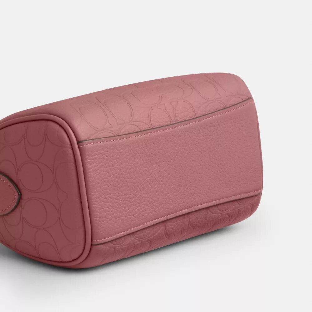 Mini torebka crossbody Rowan z charakterystycznej skóry
