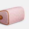 Mini torebka crossbody Rowan z Signature Canvas z zawieszkami