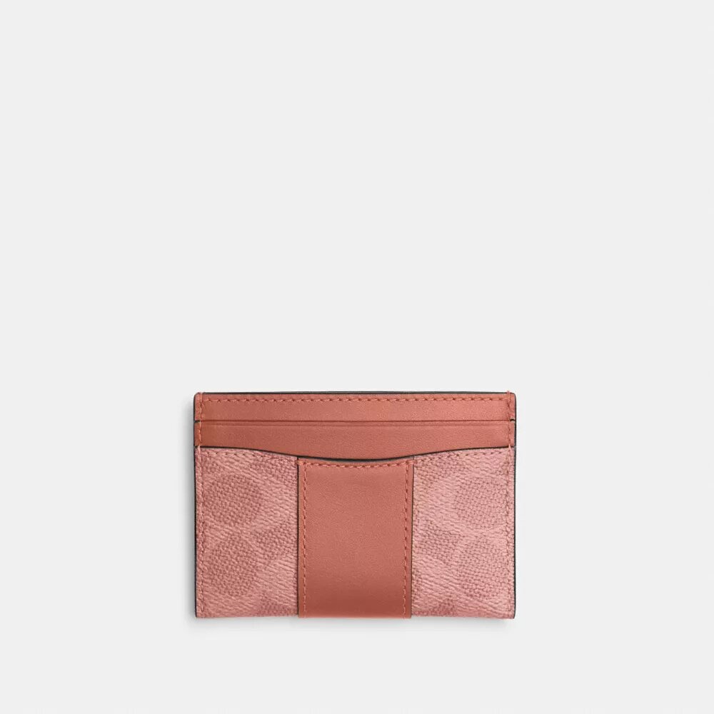 Niezbędne etui na karty z Signature Canvas