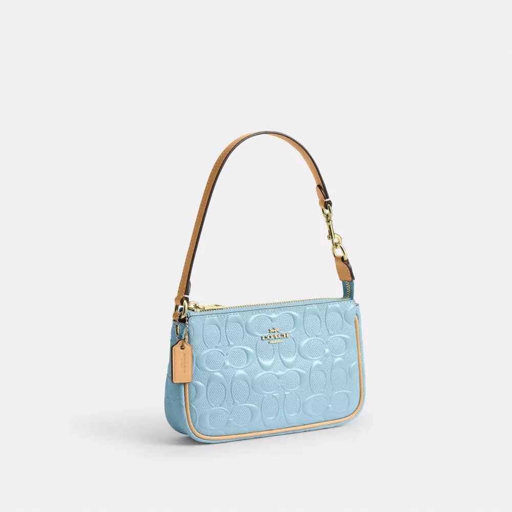 Nolita 19 z charakterystycznej skóry z zawieszkami