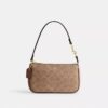 Nolita 19 z Signature Canvas