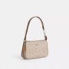 Nolita 19 z Signature Canvas
