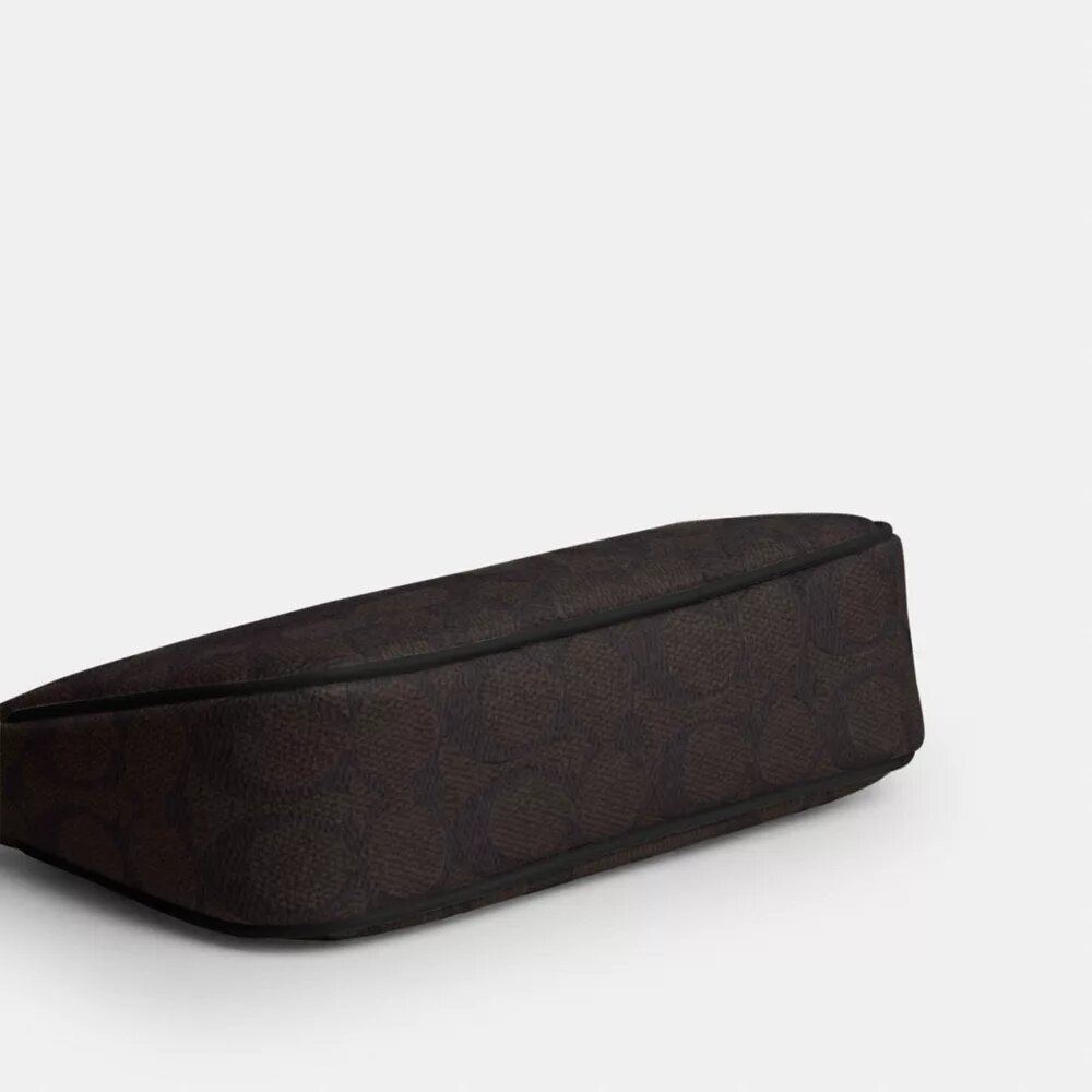 Nolita 19 z Signature Canvas