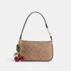 Nolita 19 z Signature Canvas