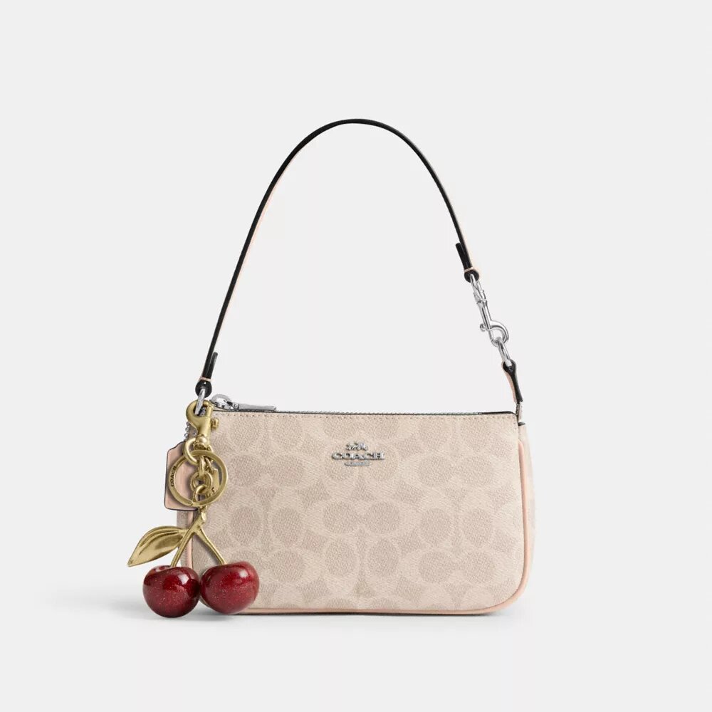 Nolita 19 z Signature Canvas