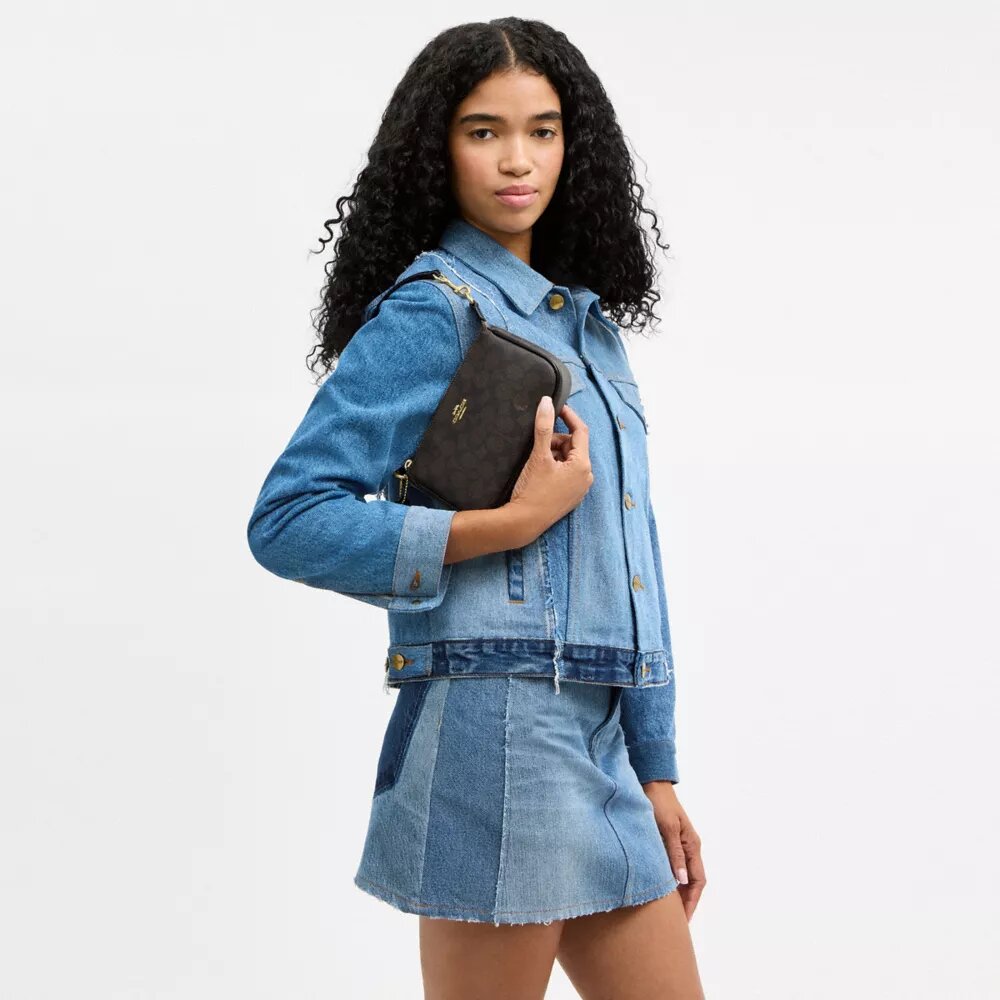 Nolita 19 z Signature Canvas
