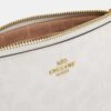 Nolita 19 z Signature Canvas
