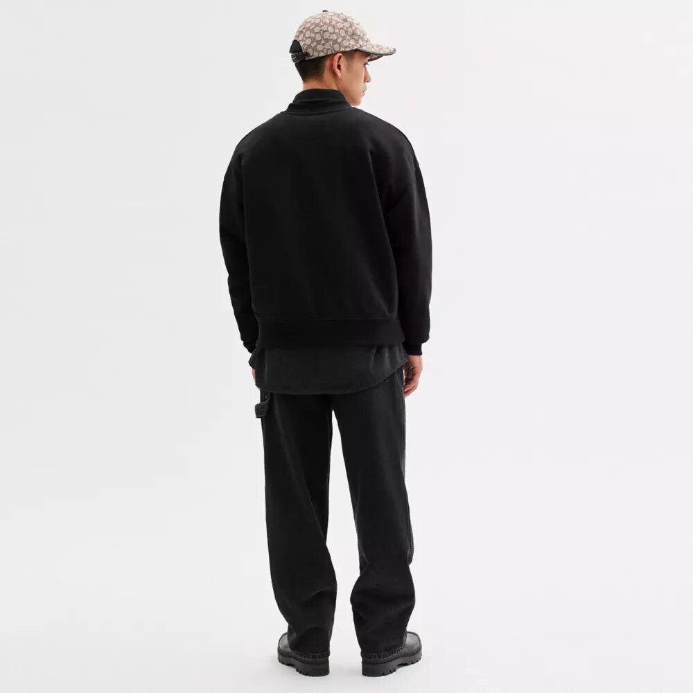 Podstawowa bluza crewneck z okrągłym dekoltem