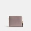 Portfel typu billfold z Nowego Jorku