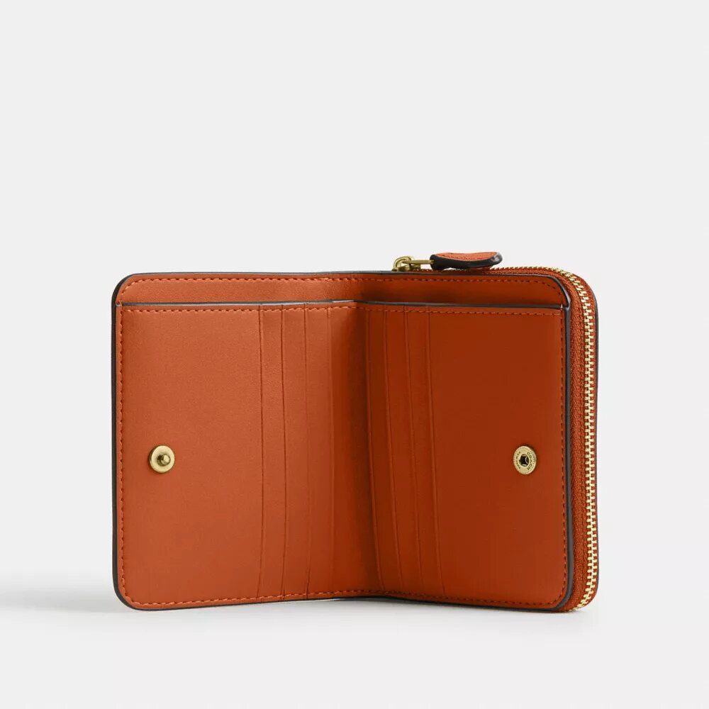 Portfel typu billfold z Nowego Jorku