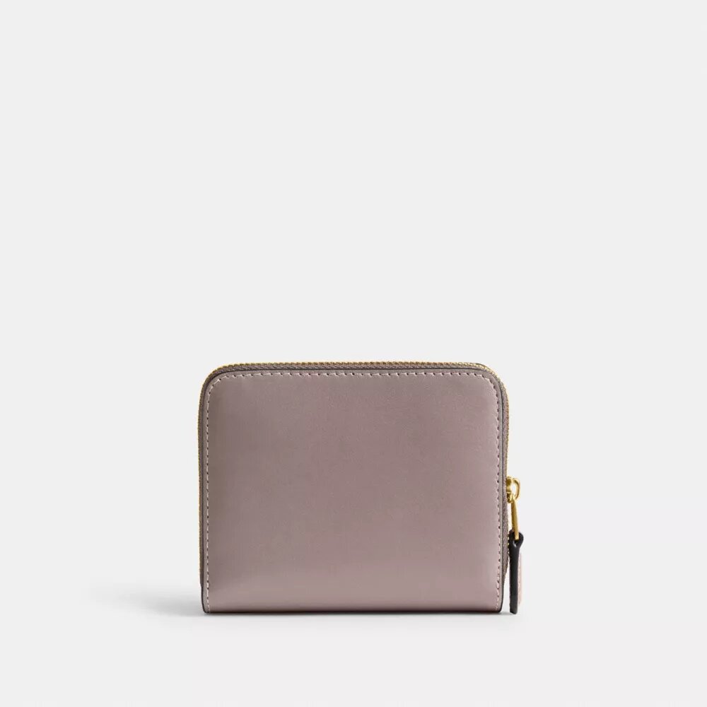 Portfel typu billfold z Nowego Jorku