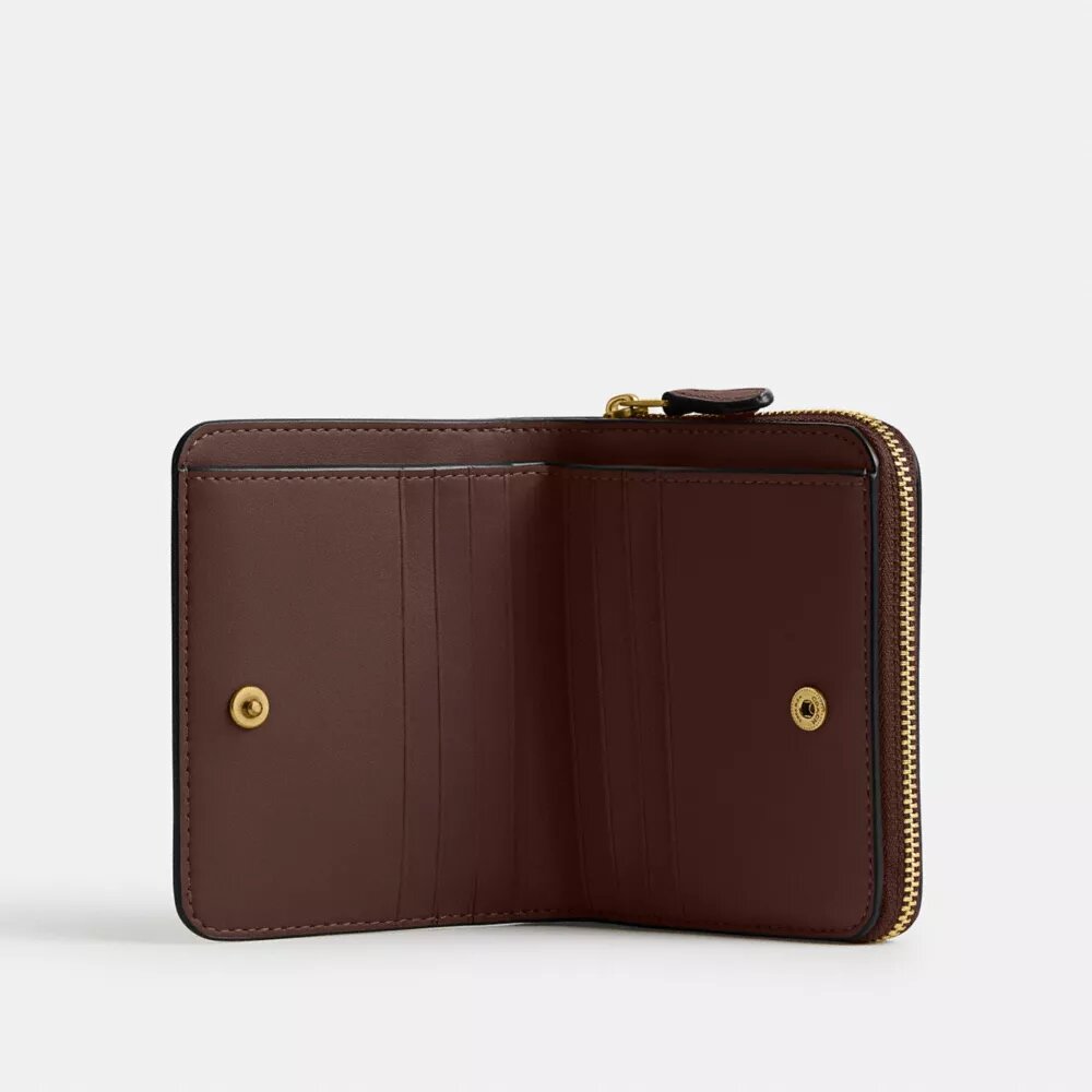 Portfel typu billfold z Nowego Jorku
