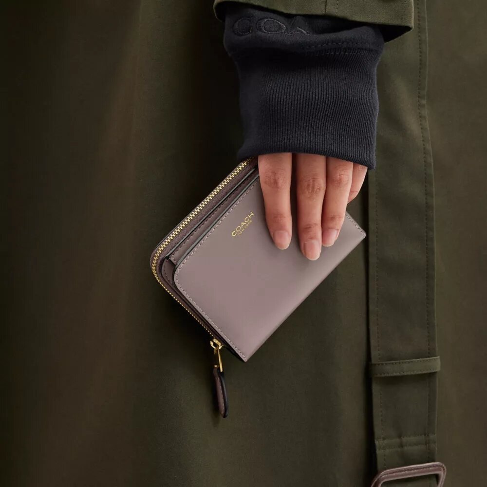 Portfel typu billfold z Nowego Jorku
