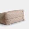 Średnia torba Shopper z Signature Canvas