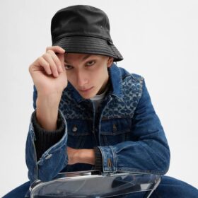 Skórzany kapelusz typu bucket