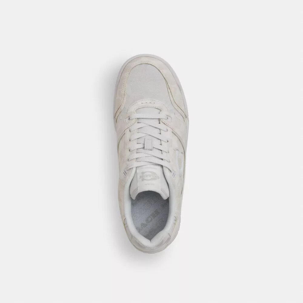Sneakersy Soho w charakterystycznym stylu