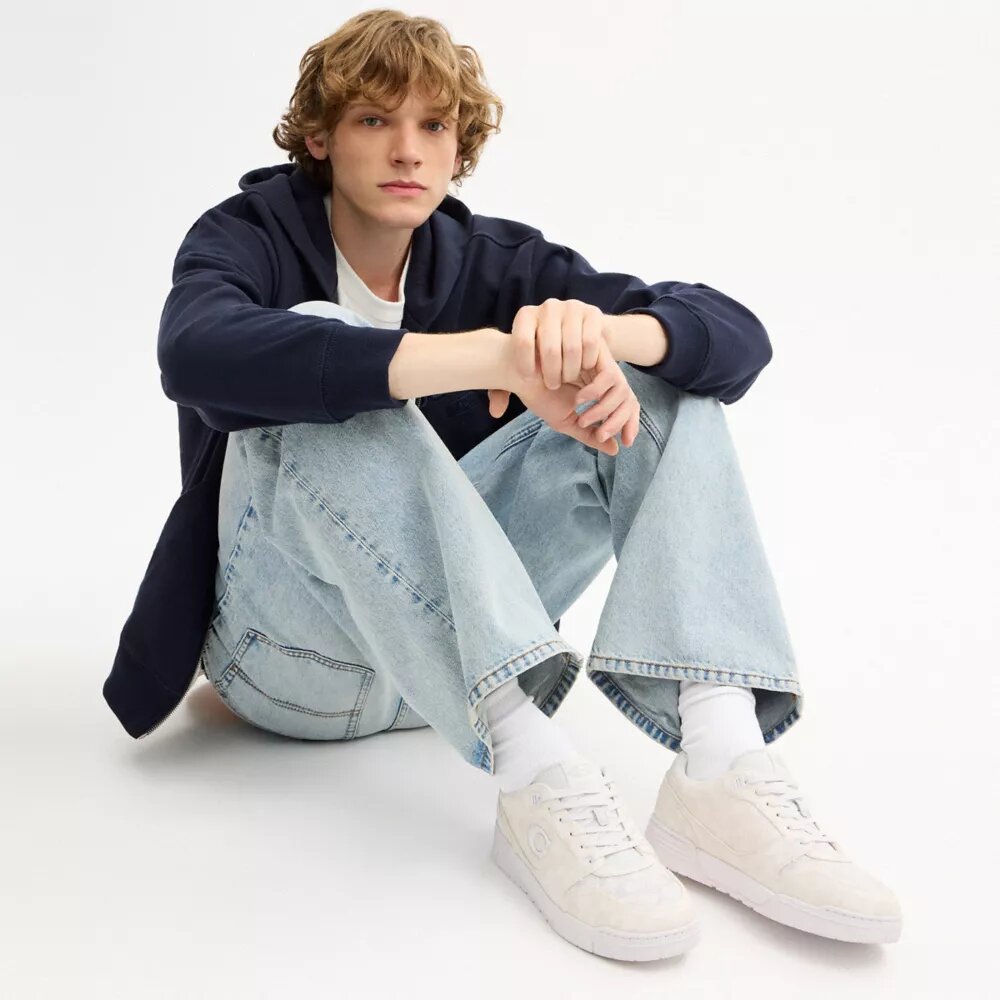 Sneakersy Soho w charakterystycznym stylu