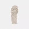Sneakersy Soho z charakterystycznym żakardem Crystal