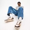 Sneakersy Soho z charakterystycznym lakierowanym akcentem