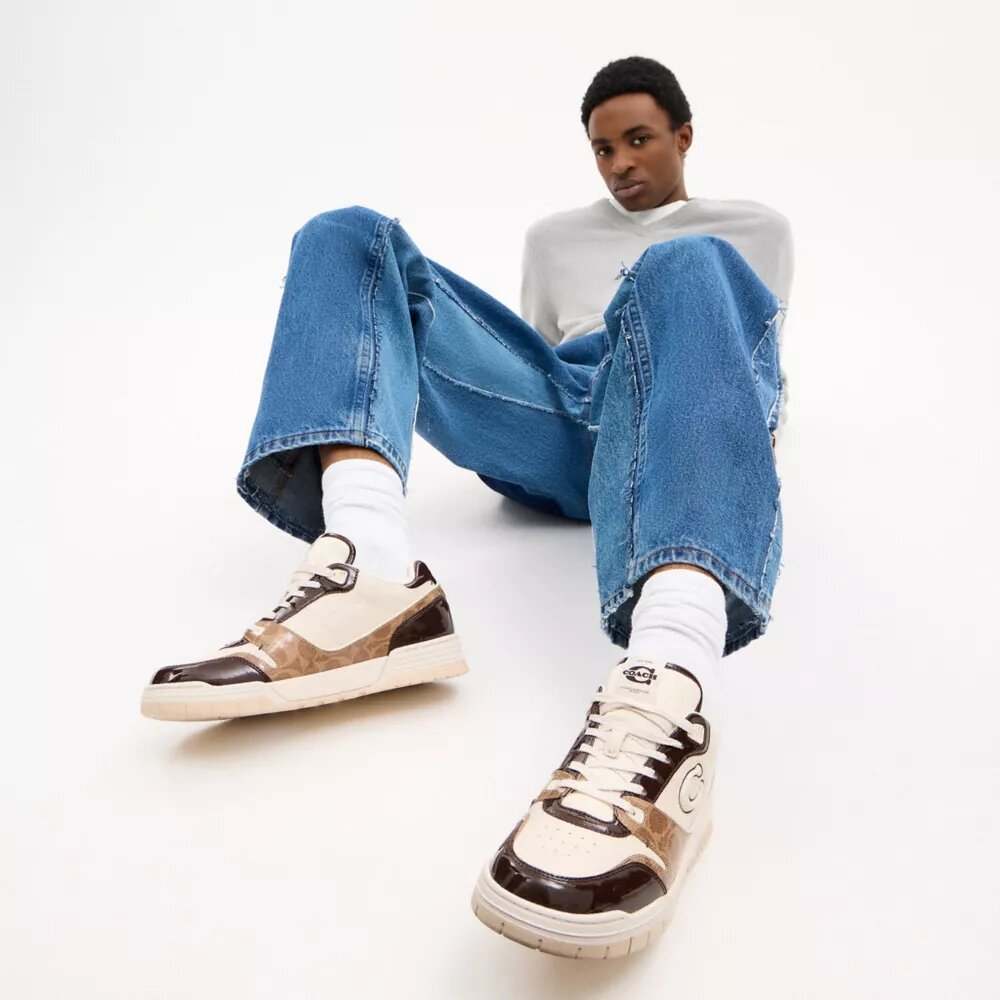 Sneakersy Soho z charakterystycznym lakierowanym akcentem