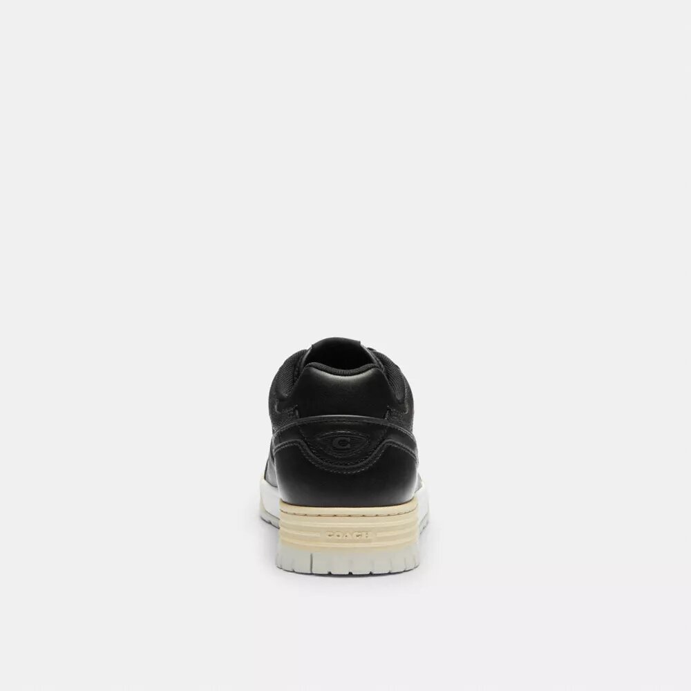Sneakersy Soho z Signature Canvas