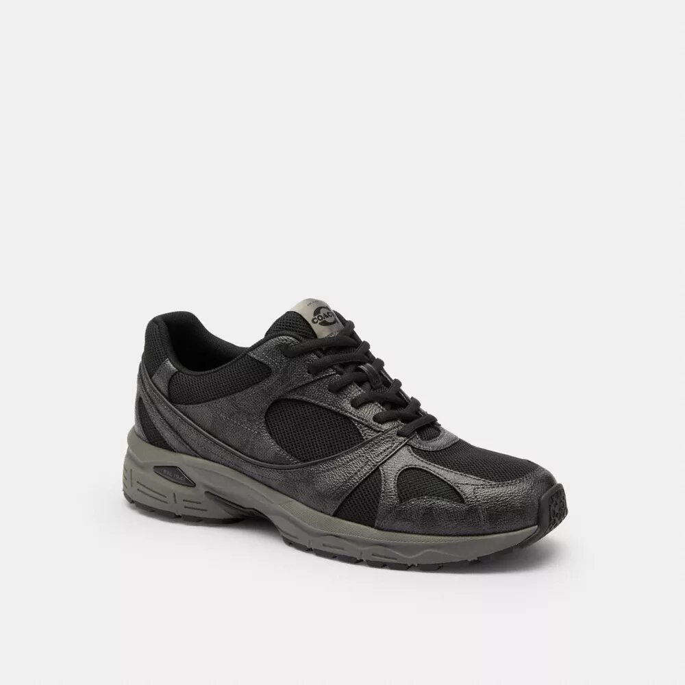 Sneakersy sportowe z Signature Canvas