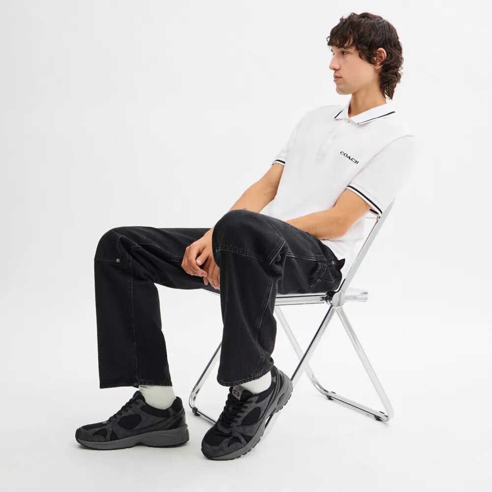 Sneakersy sportowe z Signature Canvas