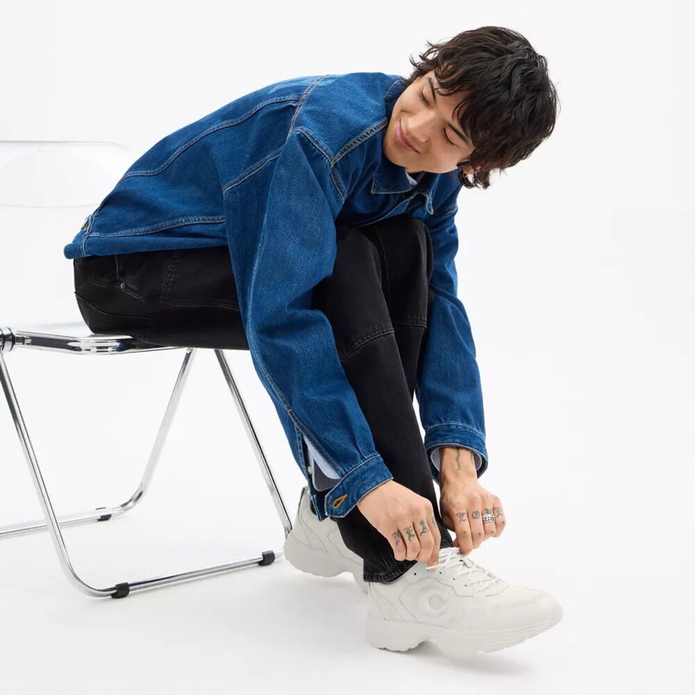 Sneakersy Strider z Signature Canvas