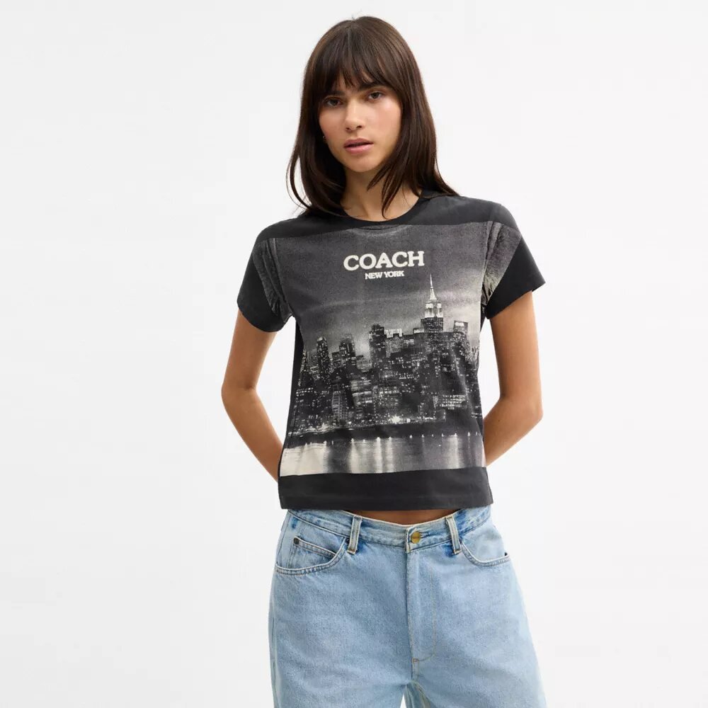 T-shirt „Postcard” o kroju z lat 90.
