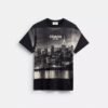 T-shirt z motywem pocztówki
