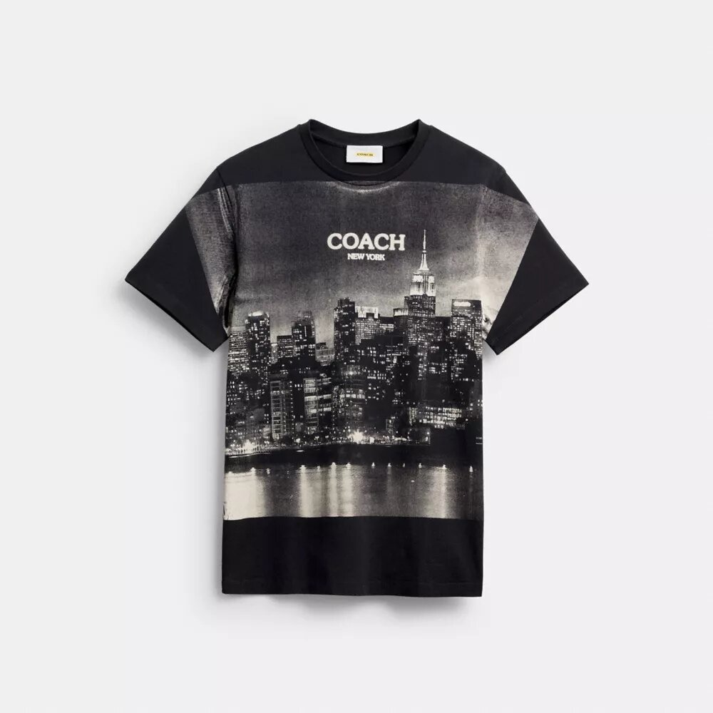 T-shirt z motywem pocztówki