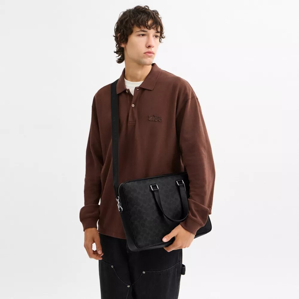 Torbę Caden Brief z Signature Canvas