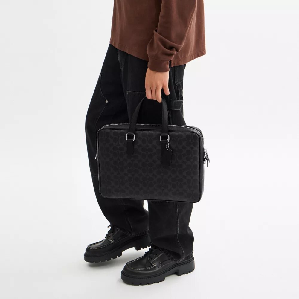 Torbę Caden Brief z Signature Canvas