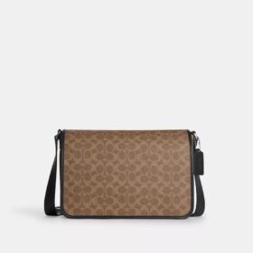 Torba listonoszka Colby 32 z Signature Canvas