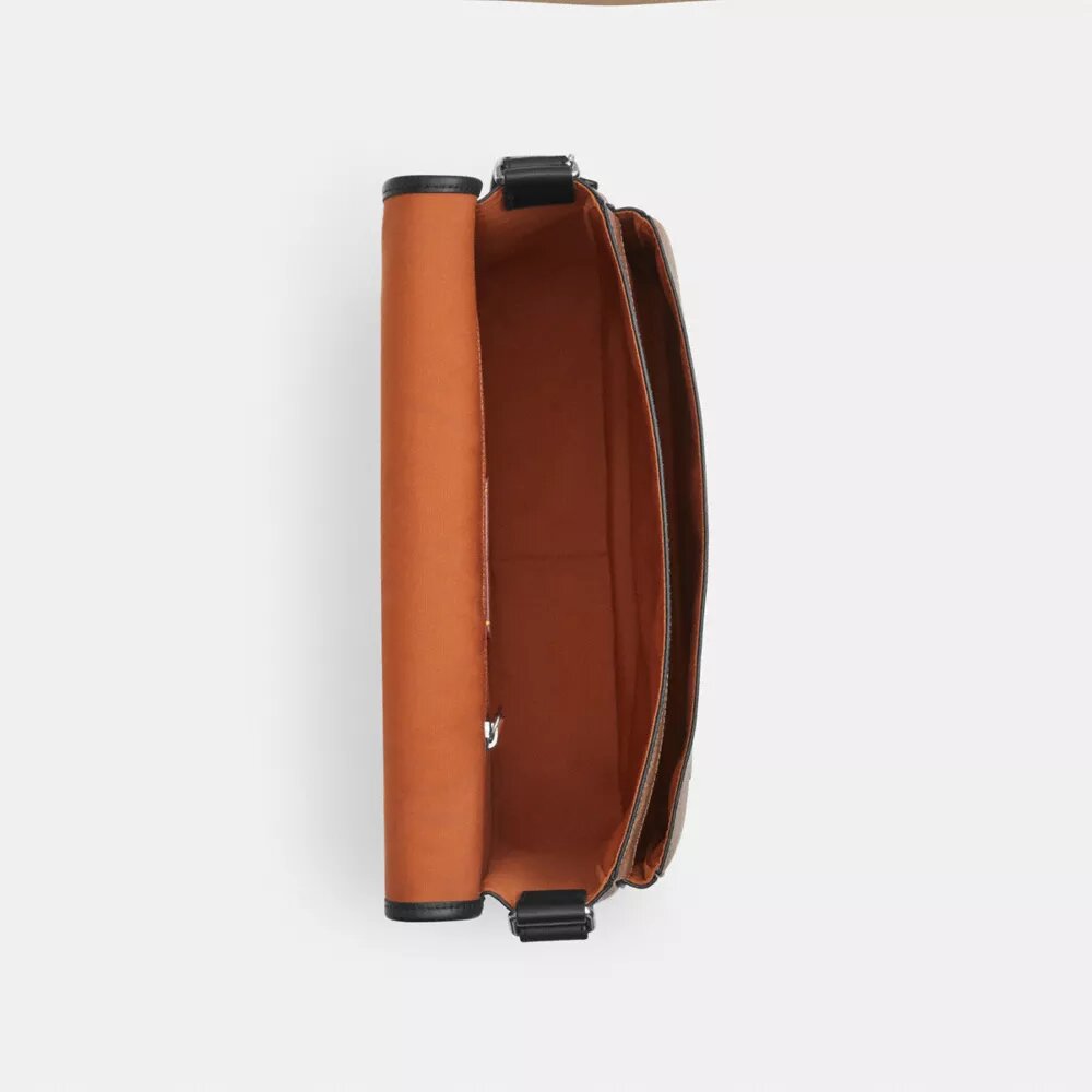 Torba listonoszka Colby 32 z Signature Canvas