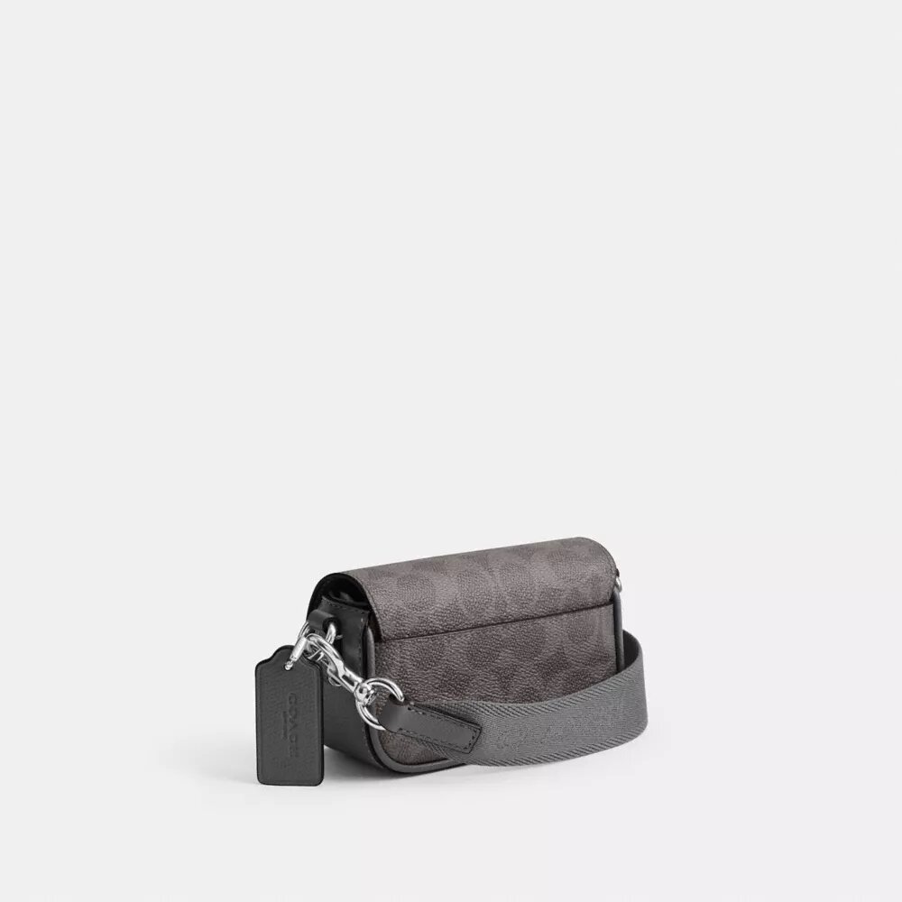 Torba listonoszka z klapką z Signature Canvas